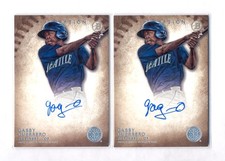 (2) 2015 BOWMAN INCEPTION AUTO GABBY GUERRERO MARINERS LOT 