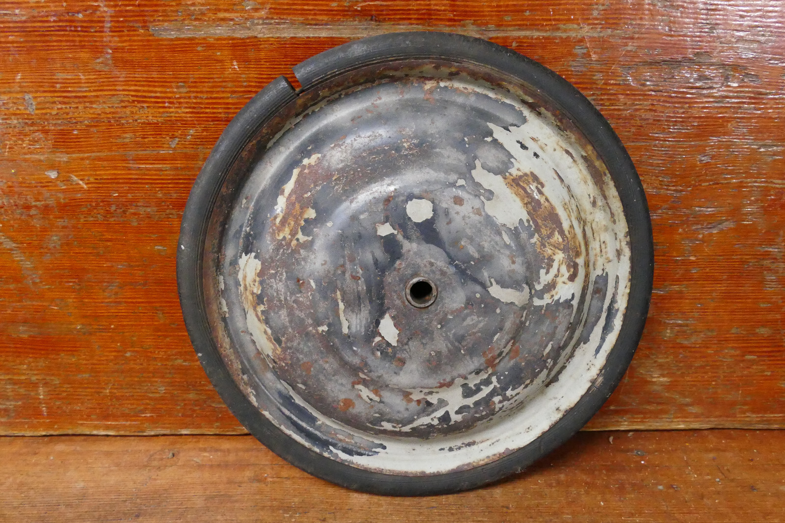 Vintage Set of 4 Pedal Car Metal Wheels Hard Rubber Tires - 9 1/2