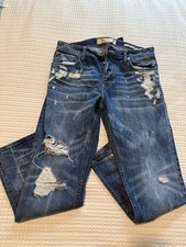 Guess Men  s Original  s 1981 Regular tapered jeans with destroy size 34 x 30