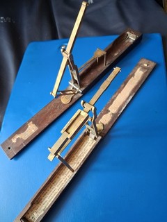 2 × Antique Sovereign Scales BOTH FOR PARTS OR REPAIR JUST £12.50 EACH