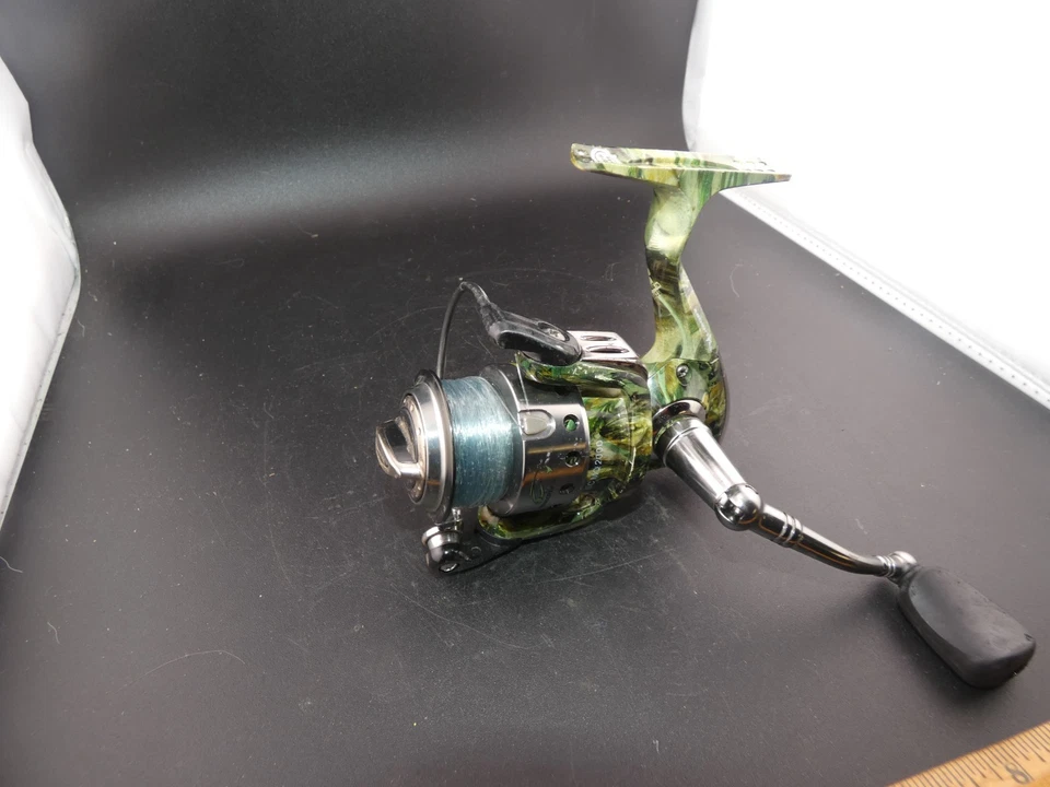 Carrete de pesca Ardent Evercast MQ 2000 carrete giratorio camuflaje de pescado Foto 2 de 4