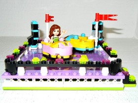 LEGO&reg; 41133 FRIENDS Amusement Park Bumper Cars 2016 Ages 8&ndash;12