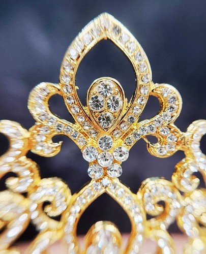 Gold Comb Crown, Bridal Crown, Wedding Hair Jewelry, Homecoming Prom Crown - Picture 7 of 9