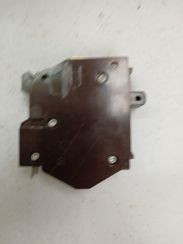 Wadsworth 15 Amp Tandem Duplex Circuit Breaker 15A Twin B1515 Metal Foot - ECS - Picture 5 of 7