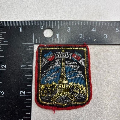 Vintage PARIS FRANCE Golden Woven Thread EIFFEL TOWER Patch 62XF