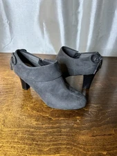 Coach and Four Boots Womens 7 Astrid Ankle Booties Gray Faux Suede Block Heels