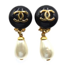 CHANEL COCO Mark Earring Gold Plated/plastic ...