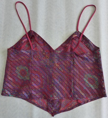 Cami satinado vintage VICTORIA'S SECRET rojo cachemir etiqueta dorada transparente talla L - Imagen 8 de 15