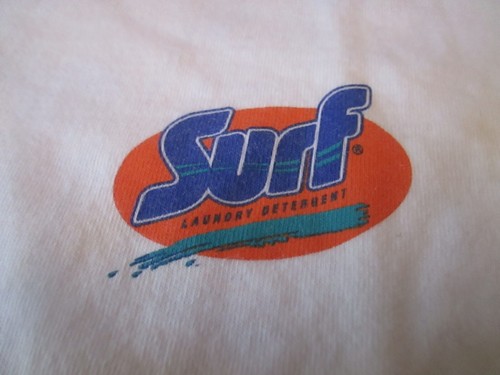 T-shirt vintage anni 90 1996 SURF LAVANDERIA - PROMO bianca L punto singolo USA RARA! - Foto 4 di 6