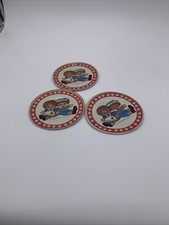 THE BOBBS MERRILL COMPANY, 1972 Raggedy Ann & Andy  Set Of 3 Tin Tea Set Plates 