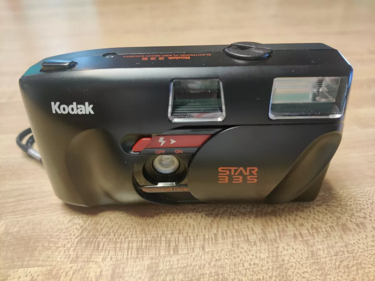 Kodak Star 335 35mm Point & Shoot Film Camera Vintage Eastman