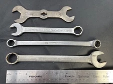 INDESTRO 7/16-20 OWATONNA C26 PENENS WRENCHES SUPER 713 VINTAGE WRENCH LOT SET