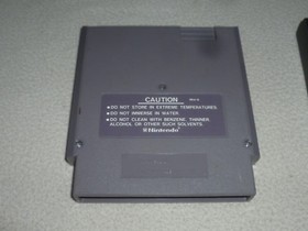 NINTENDO NES VIDEO GAME CARTRIDGE W COVER  DOUBLE DRAGON TRADEWEST CART