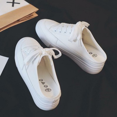 backless plimsolls