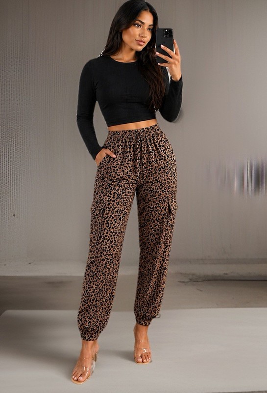 Women’s Brown/Black Leopard Animal Print Jogger Pants Elastic Waist One Size