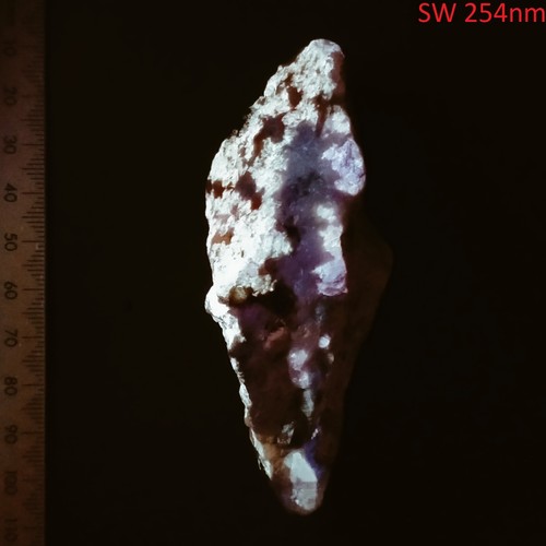 Hackmanite daylight tenebrescent fluorescent long lasting phosphorescent 661ct - Bild 7 von 11