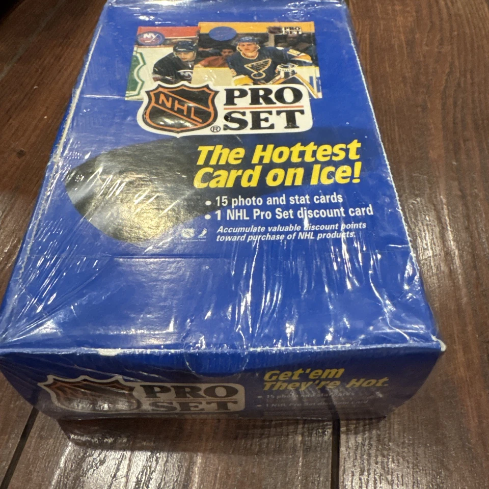 NUEVO SELLADO DE FÁBRICA 1990 Pro Set Serie 1 Hockey Hobby Box 36 Paquetes NHL HOF RC Foto 2 de 4