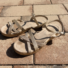 FRESAS Damen Sandalen beige gold Glitzer Keil...