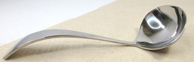 Towle Living Collection Gravy Ladle Basic Premium 18/0 Stainless Steel 7-1/2''
