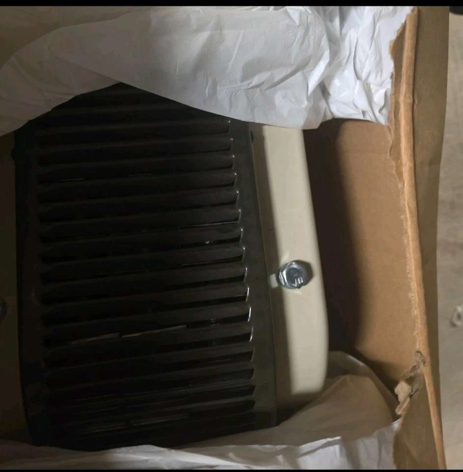 QMARK MUH0371 Calentador de techo eléctrico de giro, 16" H, 277V, 1Ph 20CA07 Foto 3 de 4