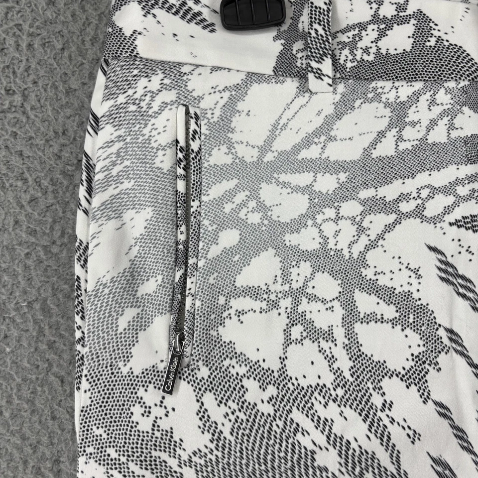 Pantalones Cortos Calvin Klein Para Mujer 8 Estampado Gráfico Cremallera Bolsillo Mezcla de Algodón Informales Nuevos con Etiquetas Foto 3 de 4