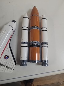 LEGO City Spaceport 60080 Space Shuttle Complete With Minifigures No Box