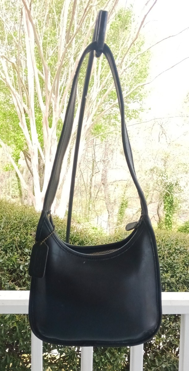 Coach F8P-9020 MINI Black Vintage Ergo Leather Shoulder Hobo Bag