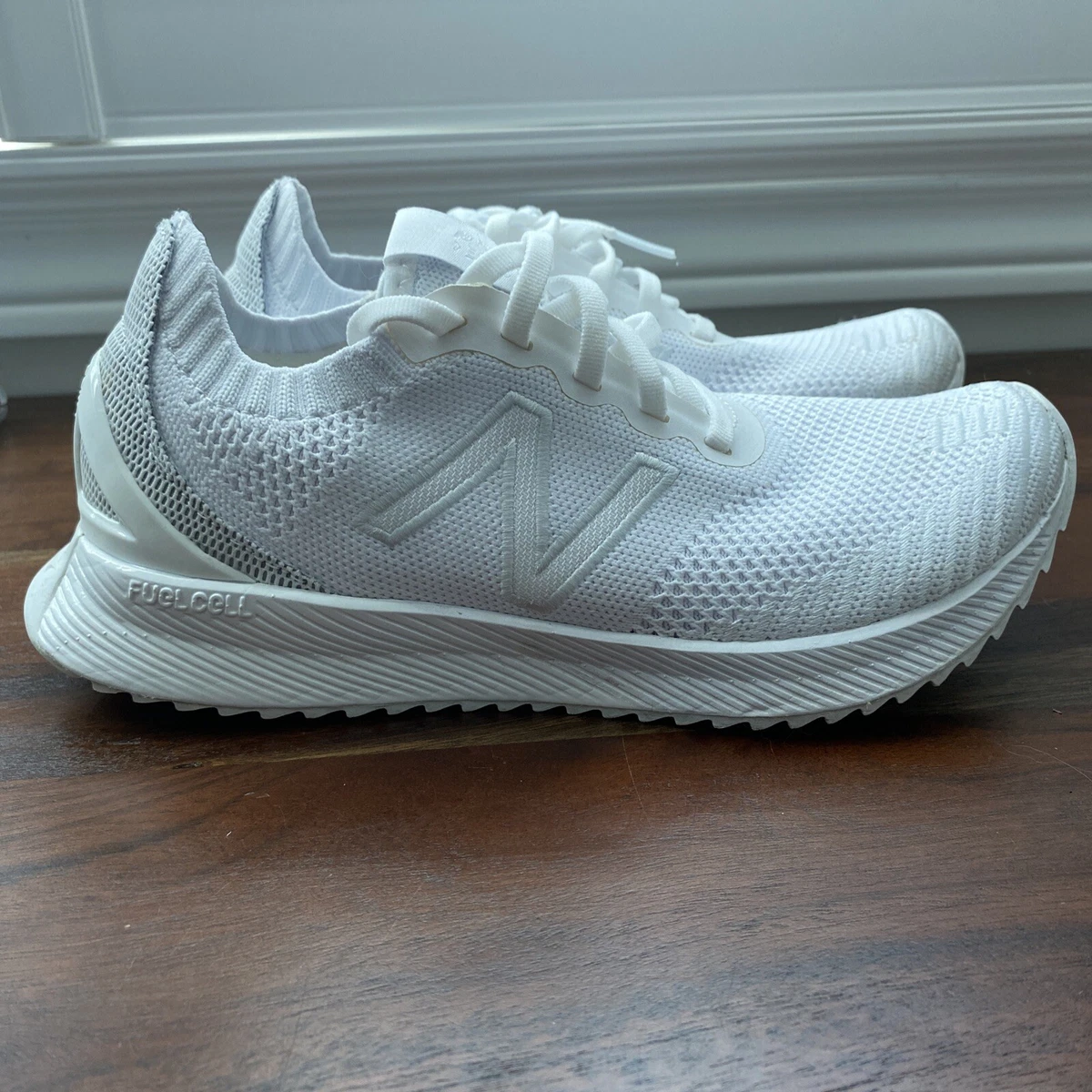 New balance top fuelcell womens white