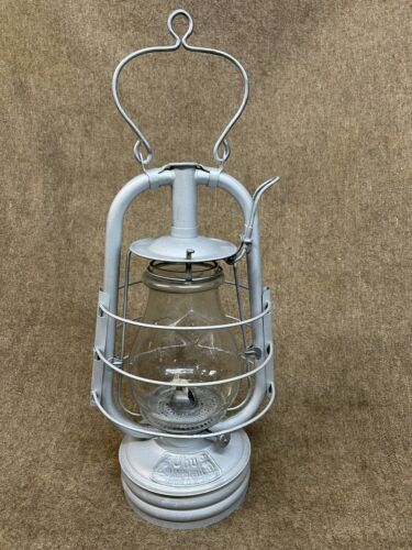 Uralte Petroleumlampe UHU - D. R.  Patent - D.R.G.M. - - Bild 1 von 10