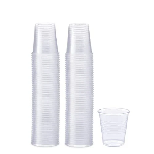 Small clear plastic online cups with lids