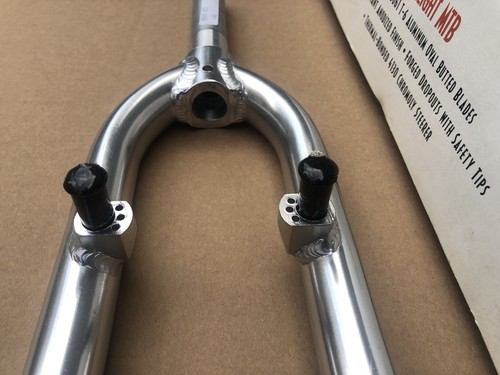 Classic Kinesis MTB Superlight Fork 1 1/8” Threaded 130mm - Picture 14 of 20