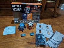 Hexbug Battle Ground Fight With 2 Battle Light Spiders Laser Tag Bots