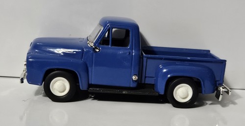 1953 Road Signature Blue Ford Pickup 1:43 Diecast - #94204 - Picture 3 of 7