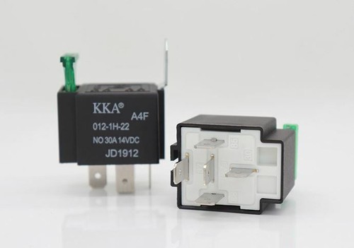 Kit de arnés de interruptor de relé de automóvil SPDT 6 piezas 4 pines 5 pines 30A fusible ATO 14 VDC cables calientes - Imagen 3 de 12