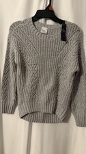 Abercrombie Kids NWT Size 7/8 Crew Neck Grey Knit Pullover Sweater