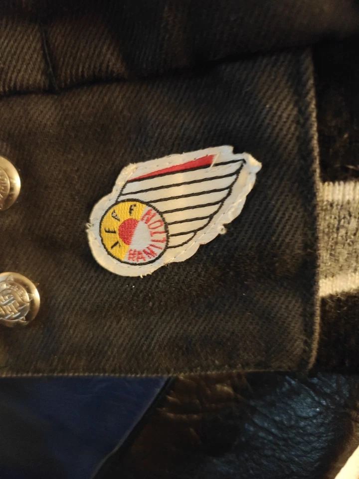 Vintage Jeff Hamilton  Los Angeles Kings Jacket - Image 2 of 4