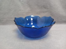 Cobalt Antique Heavy Glass Blue Large 20cm Fruit Trifle Bowl Decorative Petal