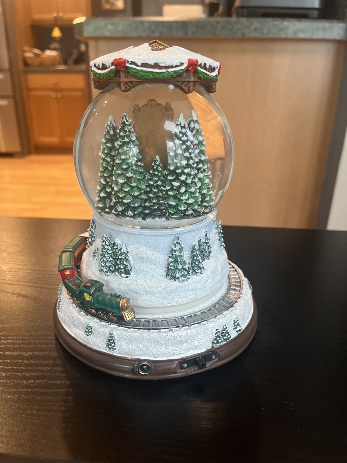 Picture 3 of 6