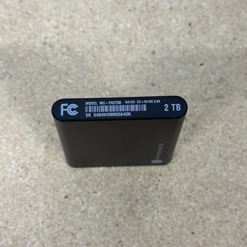 Samsung T5 Portable SSD - 2TB - USB 3.1 External SSD (MU-PA2T0B/AM) - Black - Photo 4/4