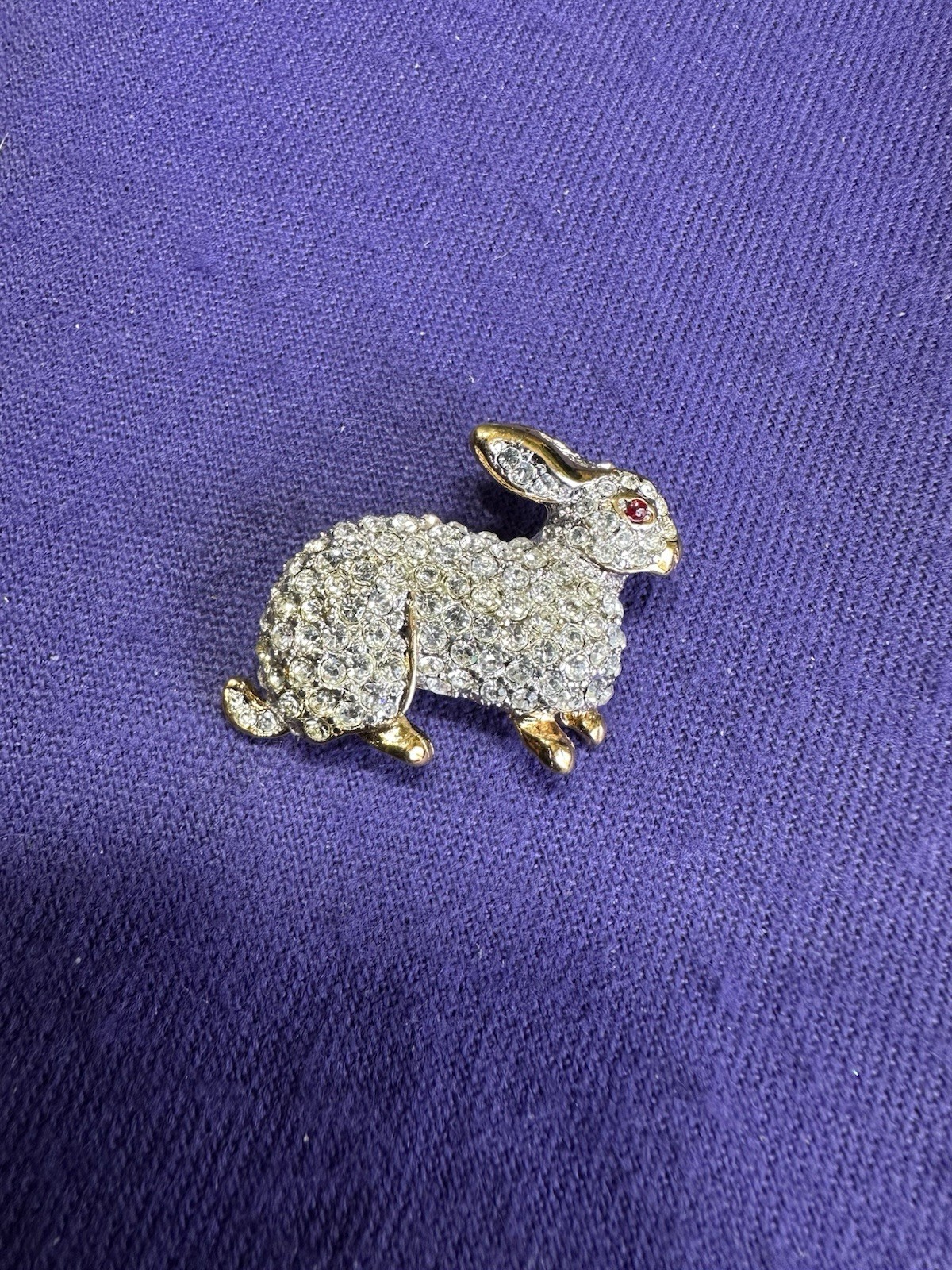 VTG KJL Kenneth Jay Lane Sparkling Bunny Rabbit E… - image 2