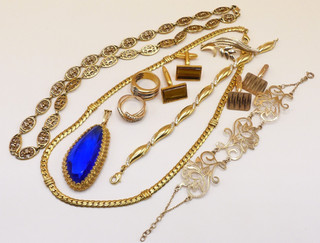 Lot De Bijoux Ancien et Vintage en Plaqué Or 117g