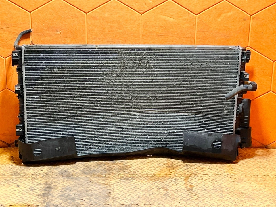 17-22 FORD F-250 F250 MONTAJE RADIADOR OEM Foto 2 de 3