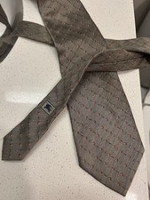 Burberry London Men's Tie Vintage 100 Silk Made In Italy Necktie