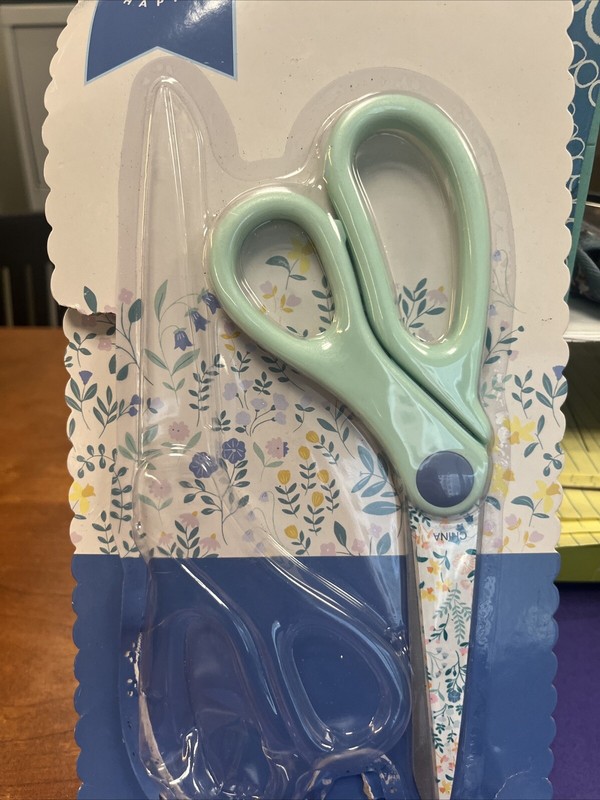 Scissors All Purpose Heavy Duty Christmas Gifts Wrapping Paper Cutter To