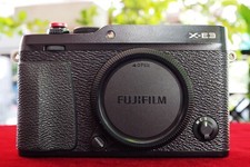 Fujifilm X-E3 24.3 MP Digital Camera English Language - BLACK -95 NEW