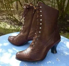 New Women Steampunk Lace Up High Heel Rustic Shoes Victorian Ankle Leather Boots