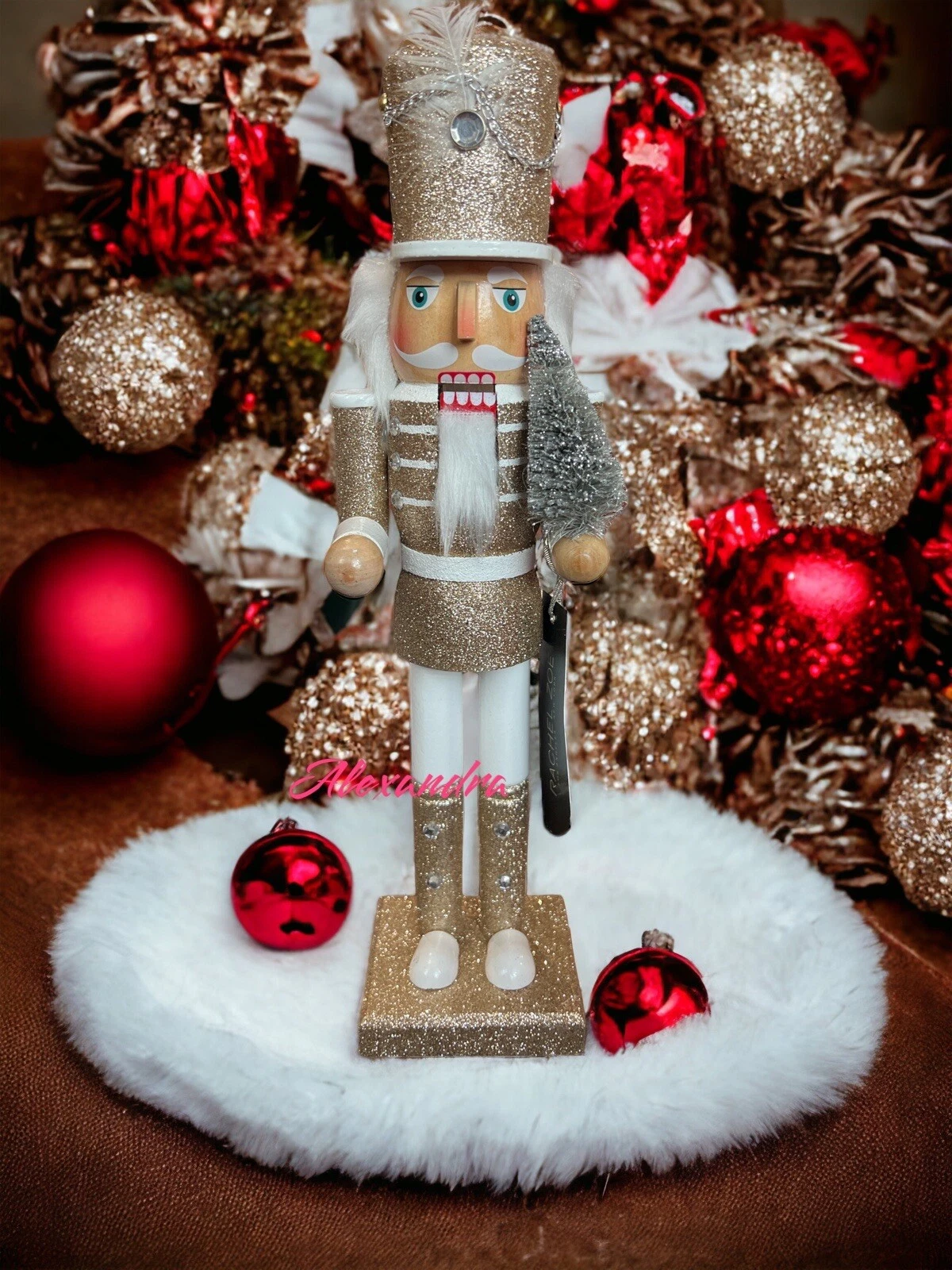 15” Wooden Glitter Gold & White Nutcracker Rachel Zoe Chrismas W/Tree Home Decor
Opens in a new wind