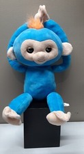 Fingerlings Interactive Hugs Boris Blue Interactive Talking Plush Baby Monkey