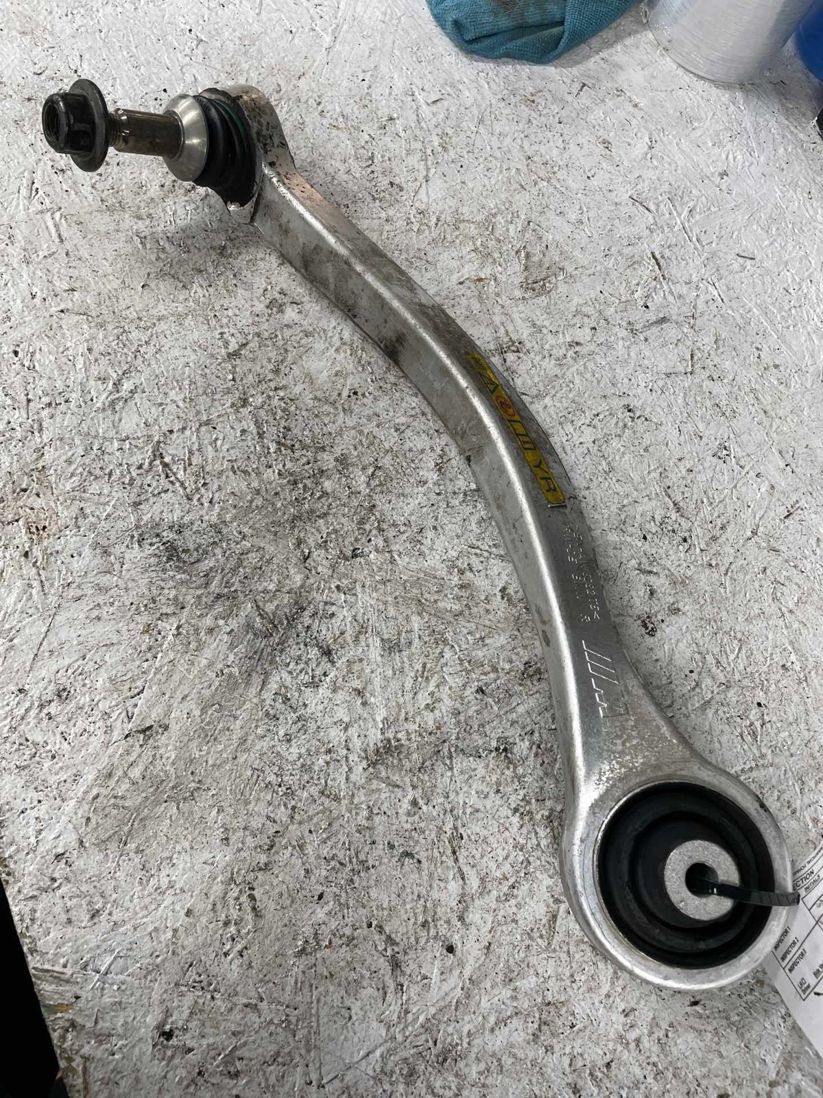 BMW i8 2014-2020 Front Right Control arm