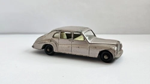 Vintage Lesney Matchbox #44 Rolls Royce Phantom V Regular Wheels 1964 Car Nice